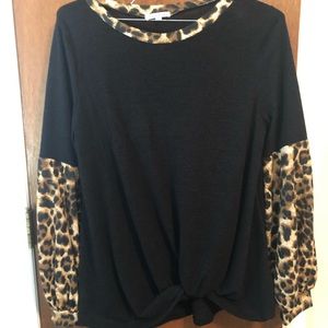 Black leopard sleeve sweater